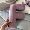 Almohada Letra F - Imagen 2