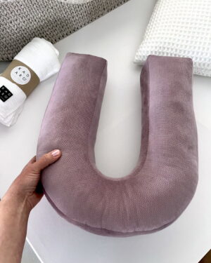 Almohada Letra U